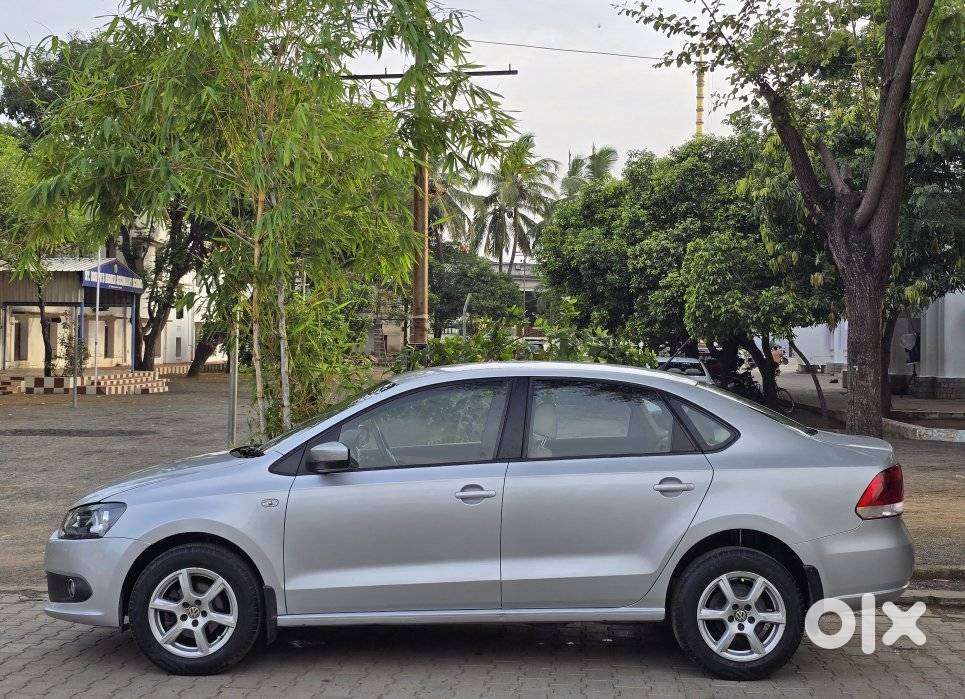 Volkswagen Vento Magnific 1.6 Highline, 2014, Diesel
