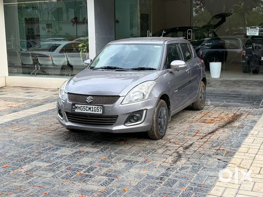 Maruti Suzuki Swift Vxi Optional, 2015, Petrol