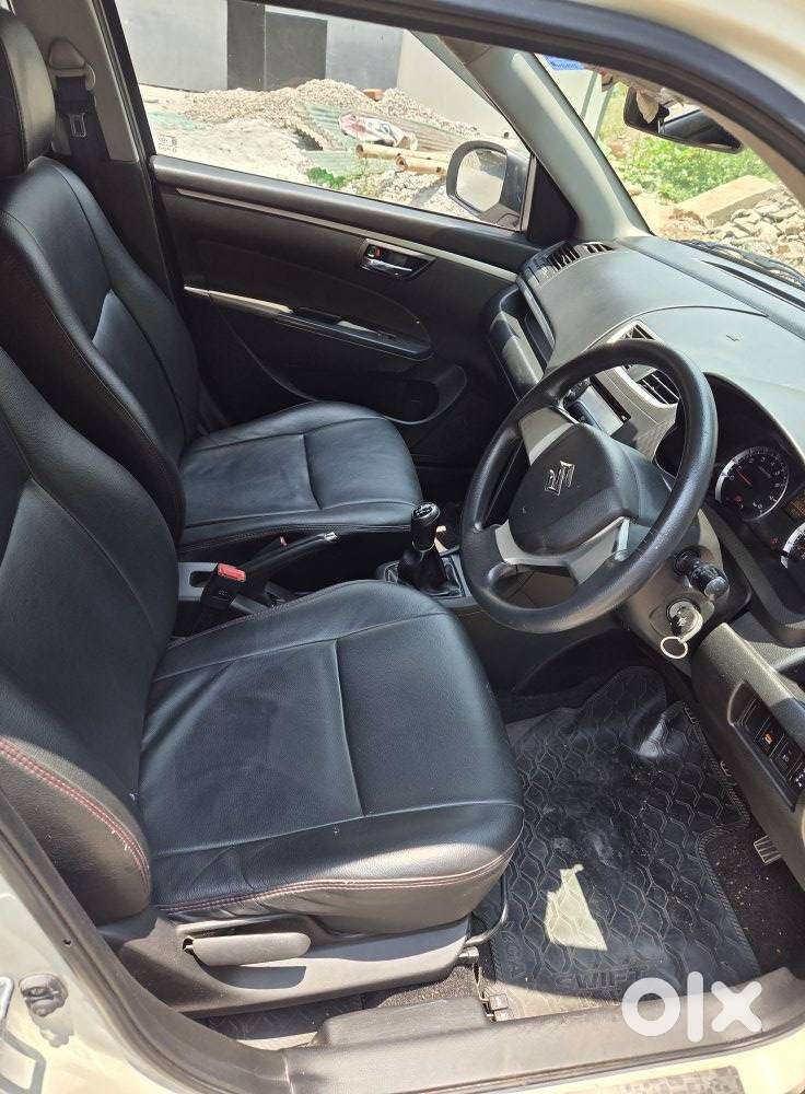Maruti Suzuki Swift Vxi + Manual, 2014, Petrol
