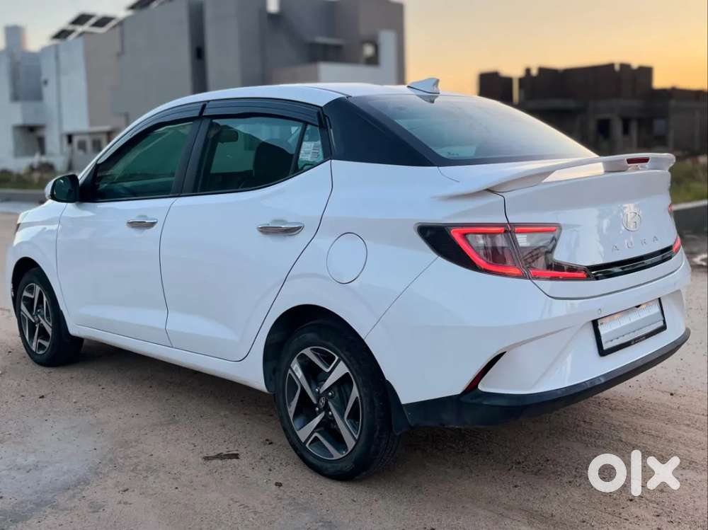 Hyundai Aura 1.2 Sx Cng, 2025, Cng & Hybrids