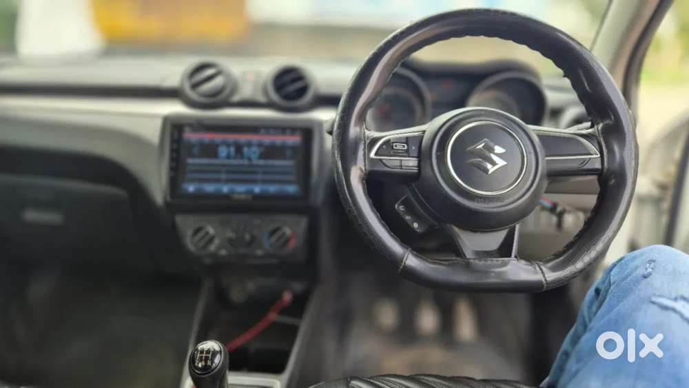 Maruti Suzuki Swift Vxi, 2021, Petrol