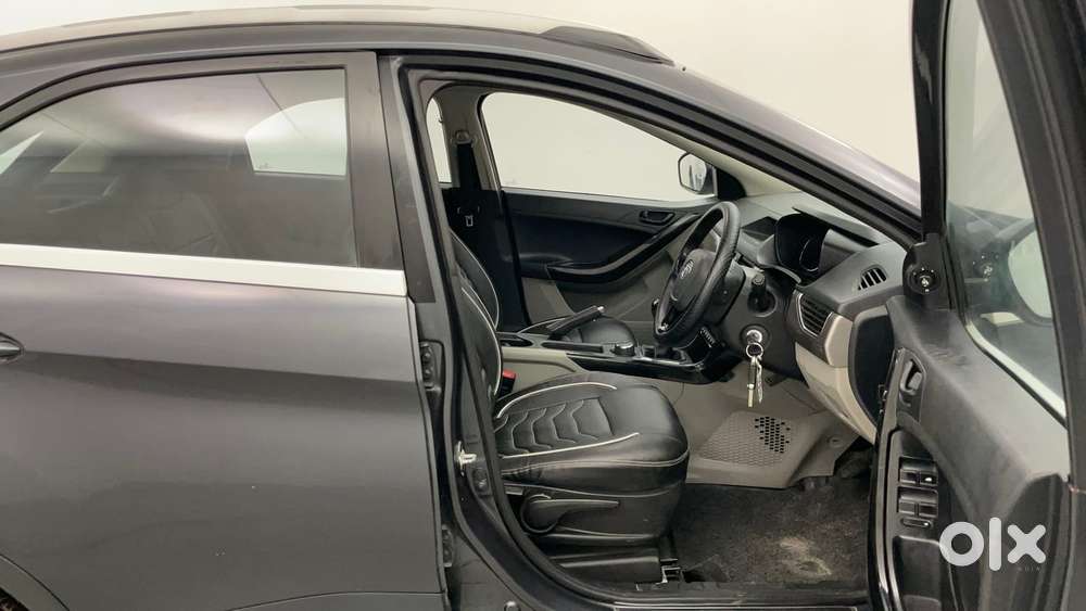 Tata Nexon 1.2 Revotron Xt Plus, 2019, Petrol