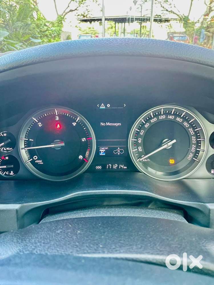 Toyota Innova Crysta