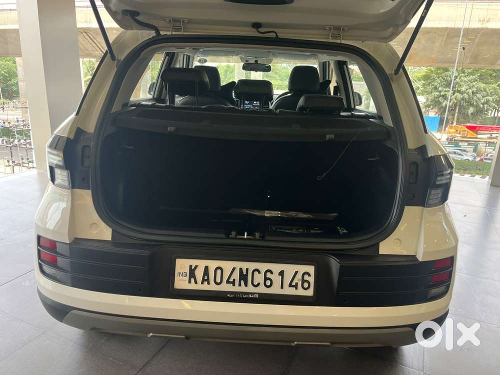 Hyundai Venue Sx Dual Tone Diesel, 2023, Diesel