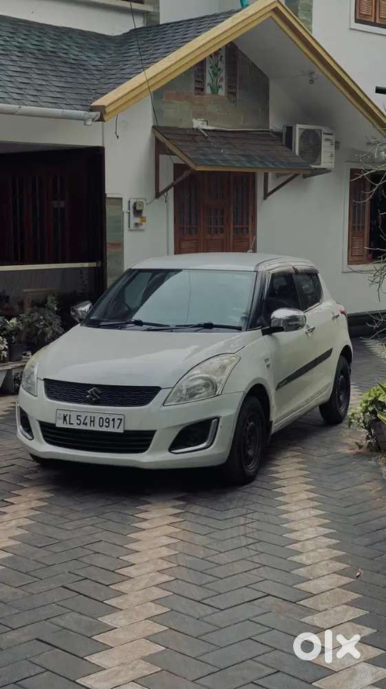Well-maintained Maruti Suzuki Swift Ldi Available For Sale.