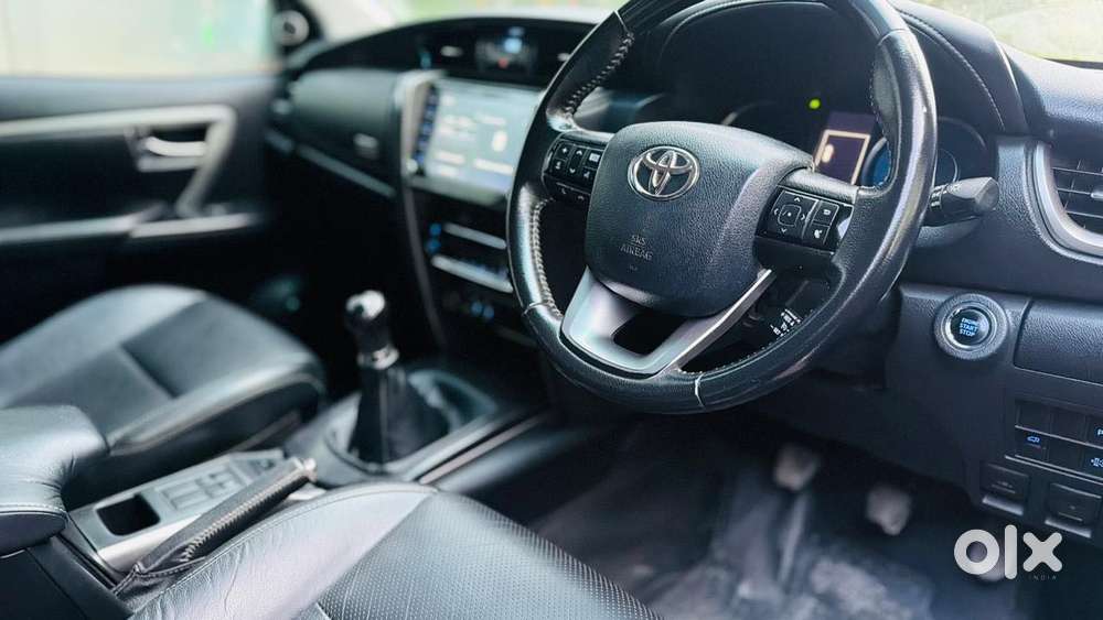 Toyota Fortuner 4x2 Mt 2.8 Diesel, 2021, Diesel