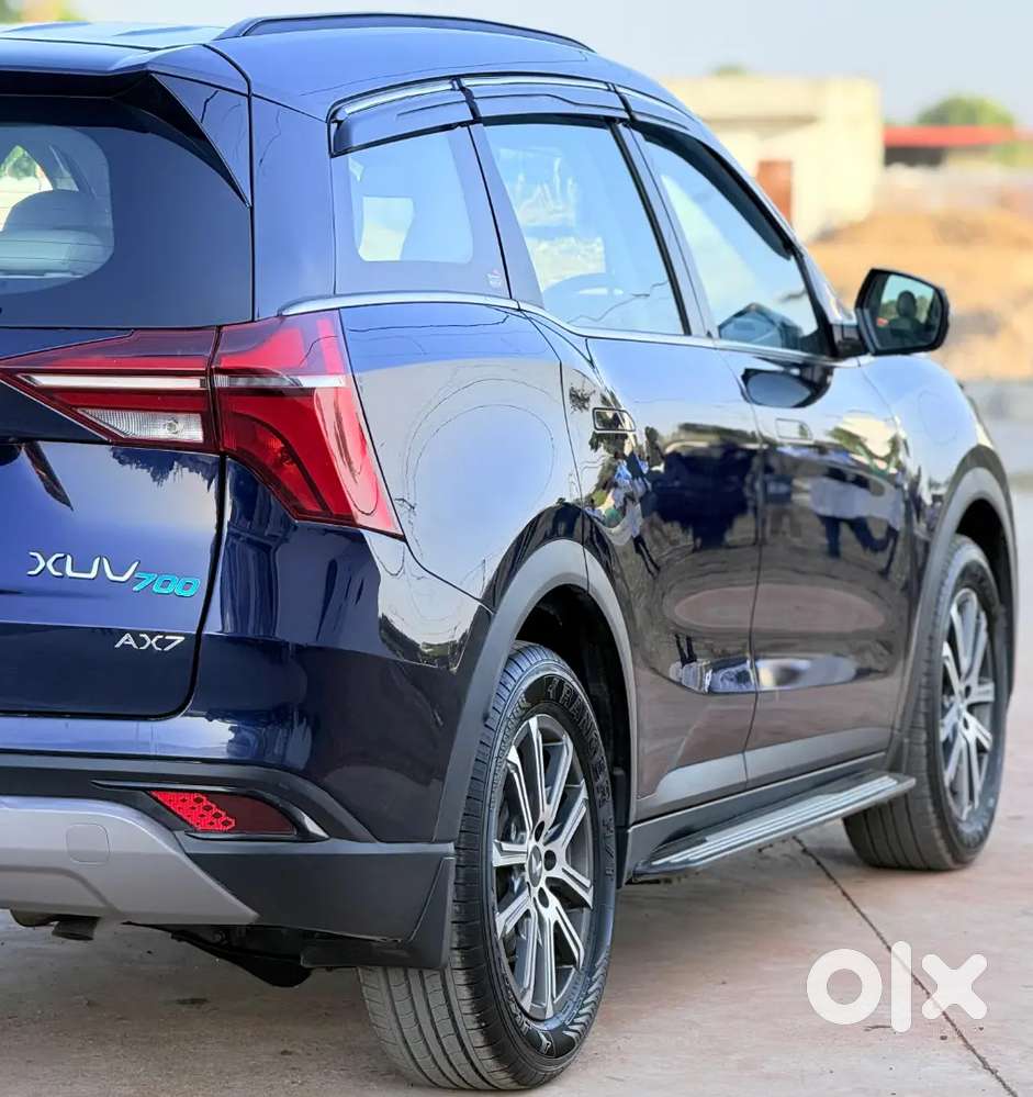 Mahindra Xuv700 Ax7 2023