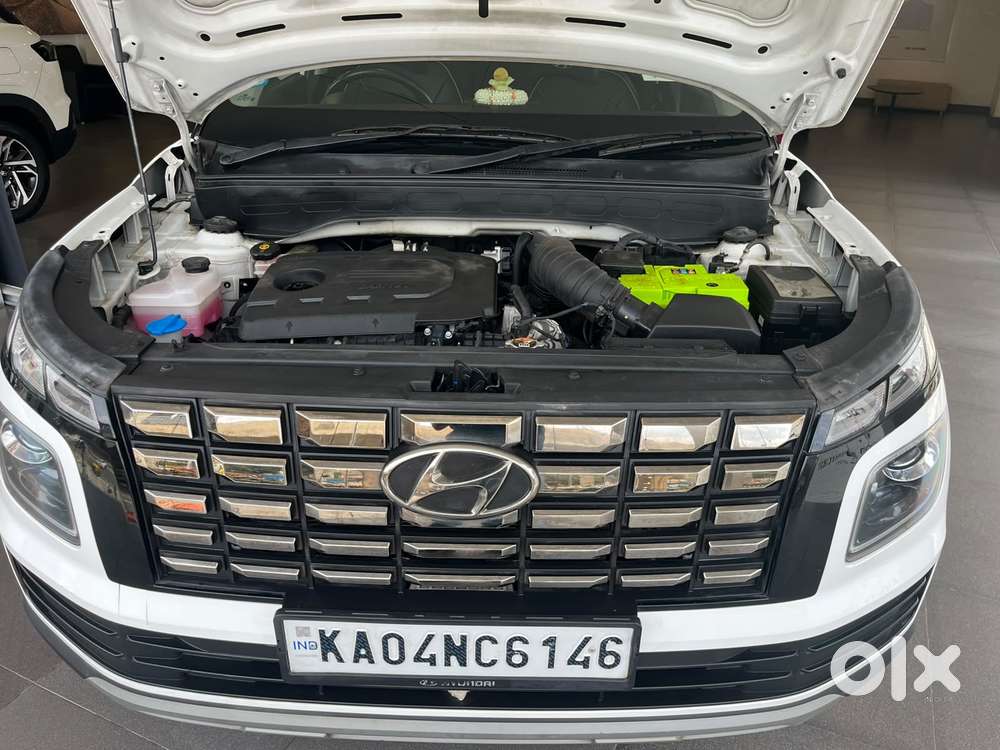 Hyundai Venue Sx Dual Tone Diesel, 2023, Diesel