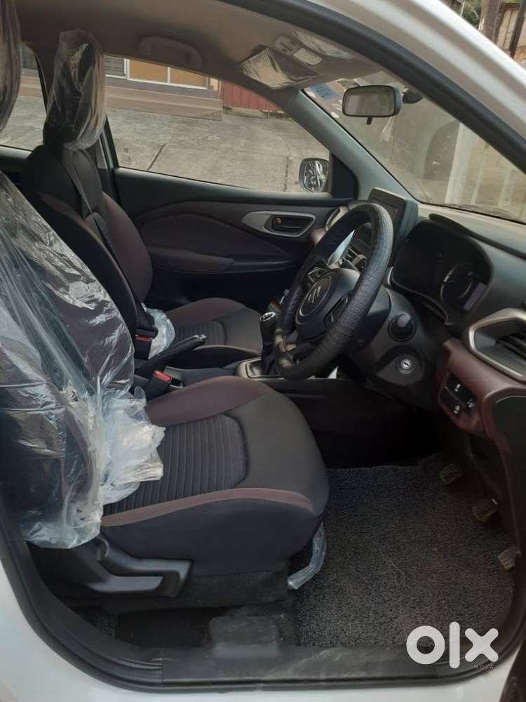 Maruti Suzuki Fronx Delta Plus 1.2 Mt, 2025, Petrol