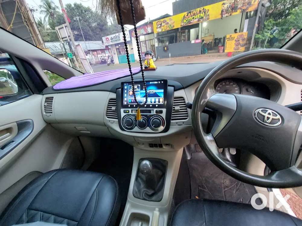 Toyota Innova Diesel 2014