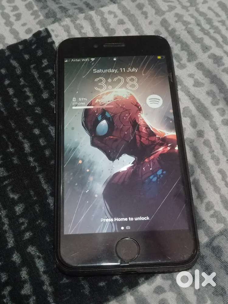 Buy & Sell Second Hand Iphone 8 64gb in India, Used Mobiles in