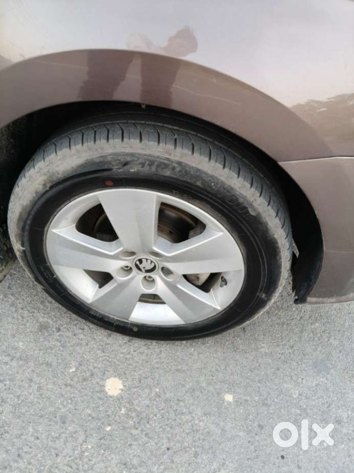 Skoda Rapid 1.0 Tsi Active, 2020, Petrol