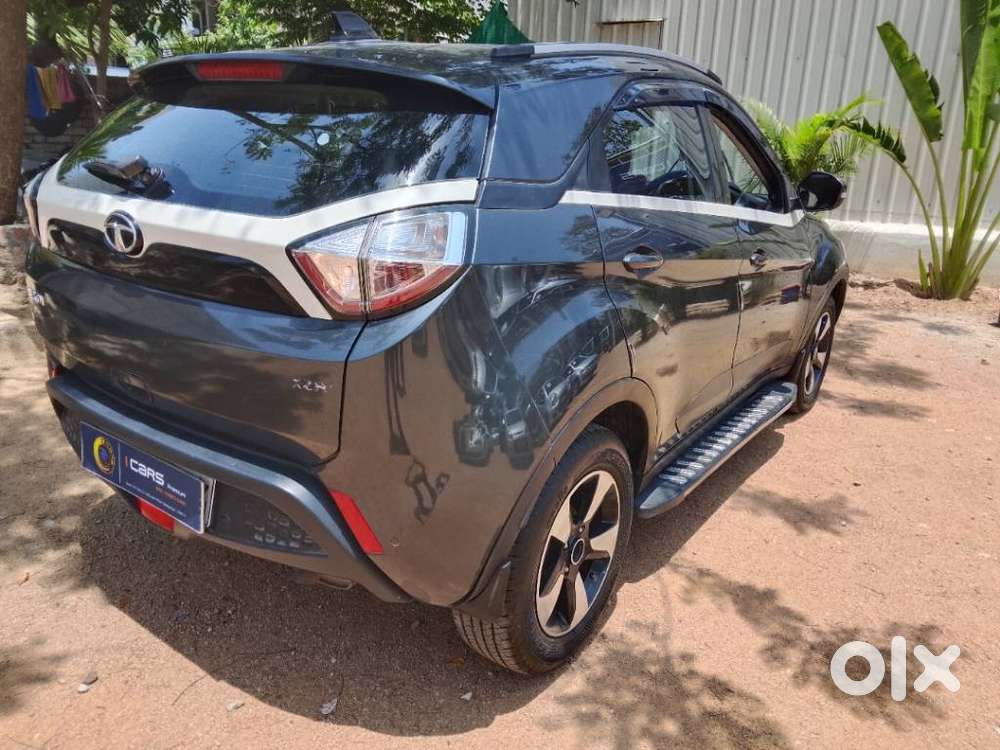 Tata Nexon 1.2 Revotron Xza Plus, 2018, Petrol