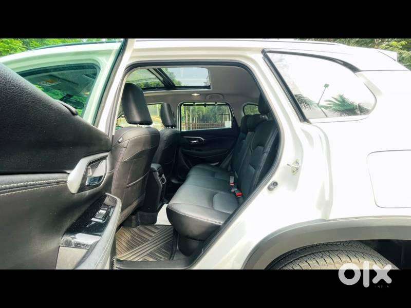 Toyota Urban Cruiser Hyryder 1.5 V Hybrid, 2026, Petrol