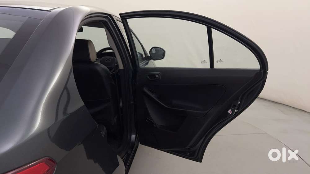 Tata Zest  Revotron 1.2t Xe, 2017, Petrol