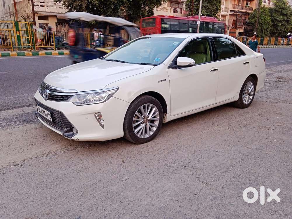 Toyota Camry 2.5 Hybrid, 2015, Petrol