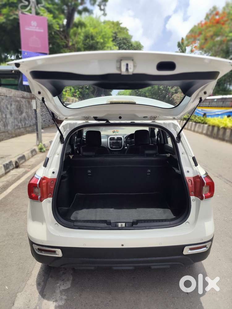 Maruti Suzuki Vitara Brezza 1.5 Vxi At, 2021, Petrol