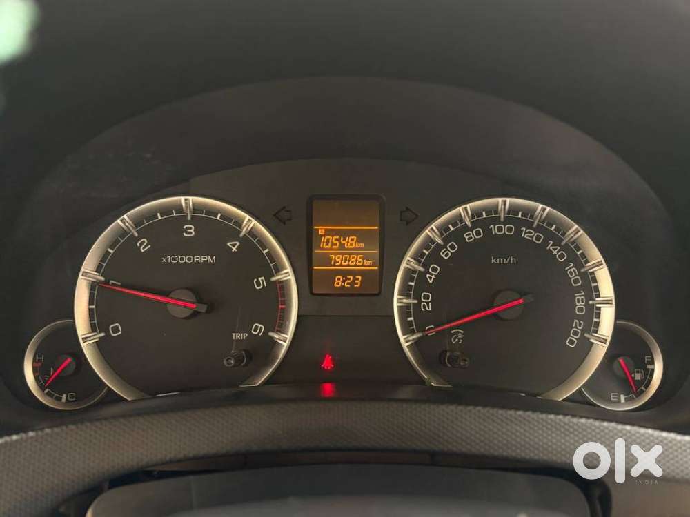Maruti Suzuki Swift Dzire Vdi Bsiv, 2014, Diesel