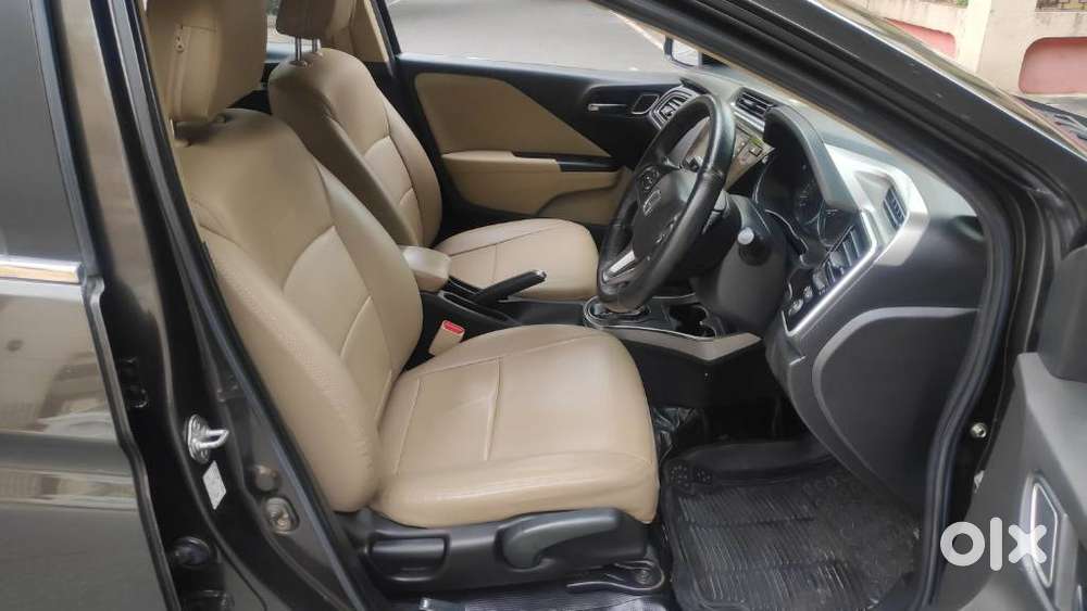 Honda City 1.5 V 4th Gen I-vtec Mt, 2022, Petrol