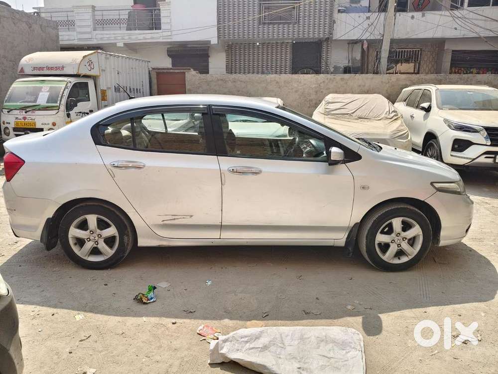 Honda City 2012 Cng & Hybrids Good Condition