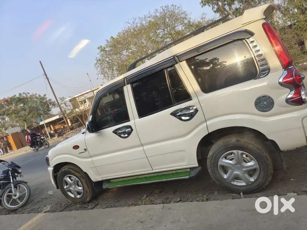 Mahindra Scorpio Classic 2014 Diesel 132000 Km Driven