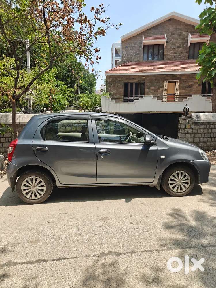 Toyota Etios Liva 2016 Diesel Well Maintained