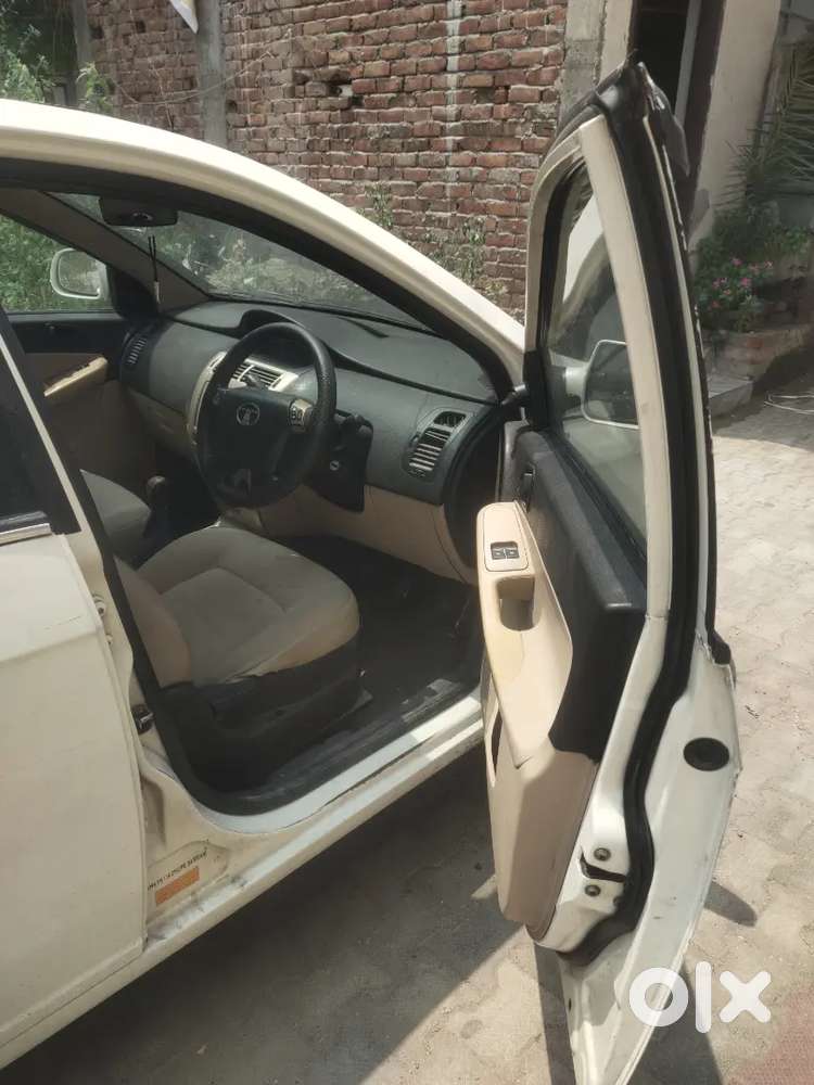 Tata Indica Vista 2012
