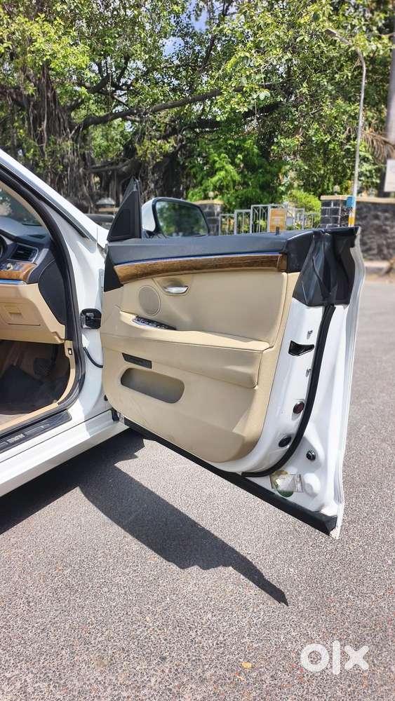 Bmw 5 Series Gt Gt 530d Le, 2011, Diesel
