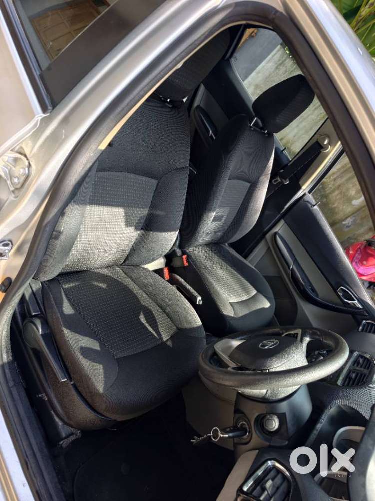 Tata Tiago 1.05 Revotorq Xz, 2016, Petrol