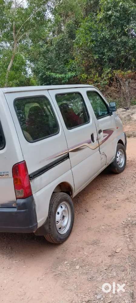 Maruti Suzuki Eeco 2010 Petrol 139000 Km Driven