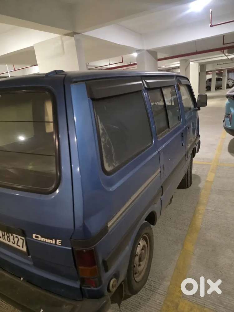 Maruti Suzuki Omni 2005