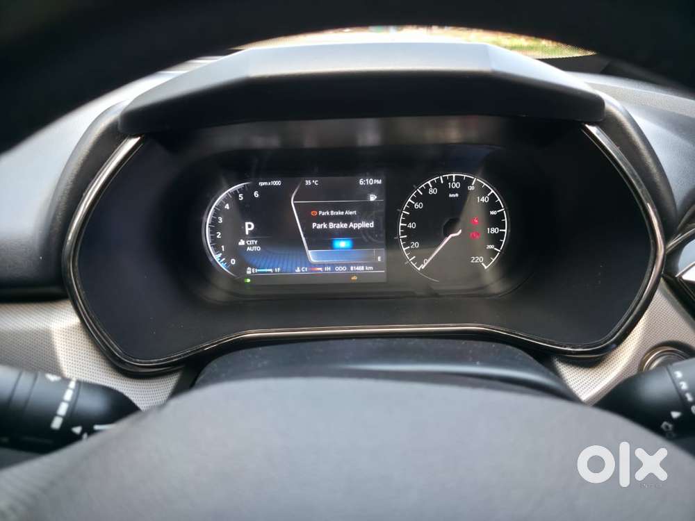 Tata Safari 2.0 Xza Plus 6 S Dark Edition, 2022, Diesel