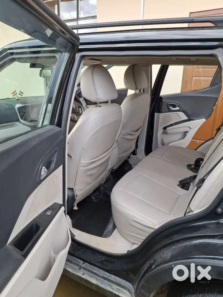 Mahindra Xuv300 Petrol 2021