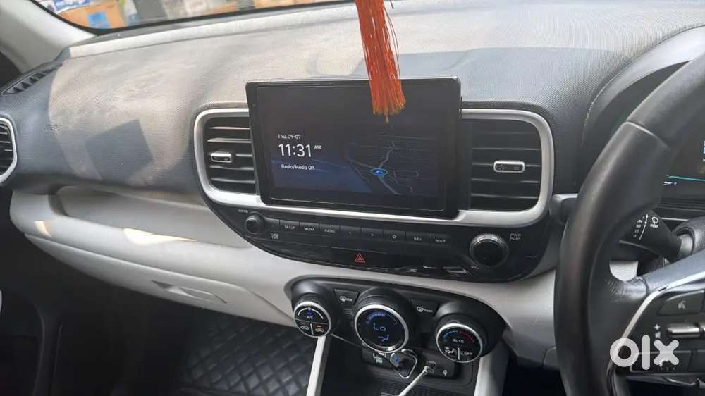 Hyundai Venue 2022 Single Digit No.0008 Diesel Manual 59211 Km