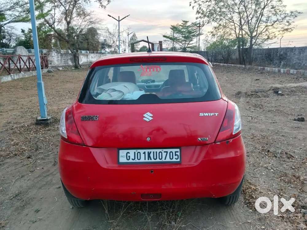 Maruti Suzuki Swift 2015