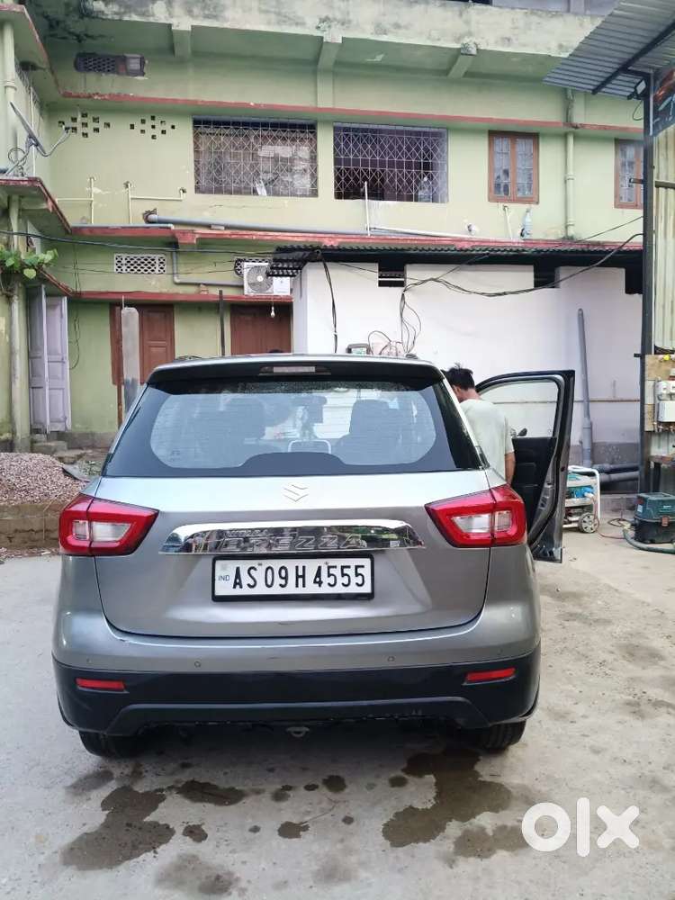 Maruti Suzuki Brezza Vxi 2021 Petrol 174000 Km Driven Mt