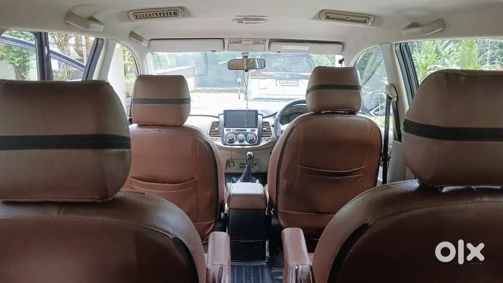 Toyota Innova 2015 Diesel 117000 Km Driven