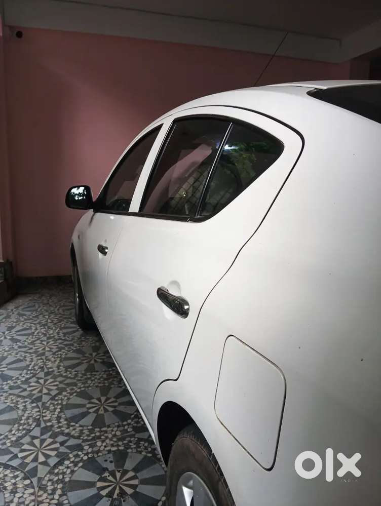 Nissan Sunny Xl Petrol 2013 Price Negotiable