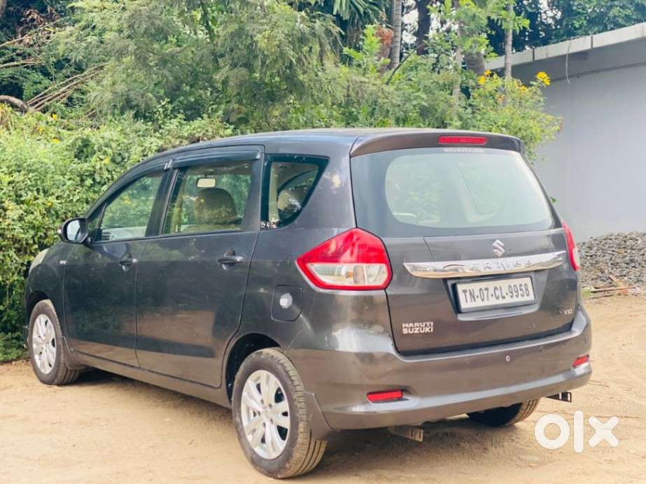 Maruti Suzuki Ertiga Vxi At, 2017, Petrol