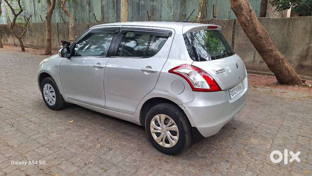 Maruti Suzuki Swift 1.2 Vxi (o), 2015, Petrol
