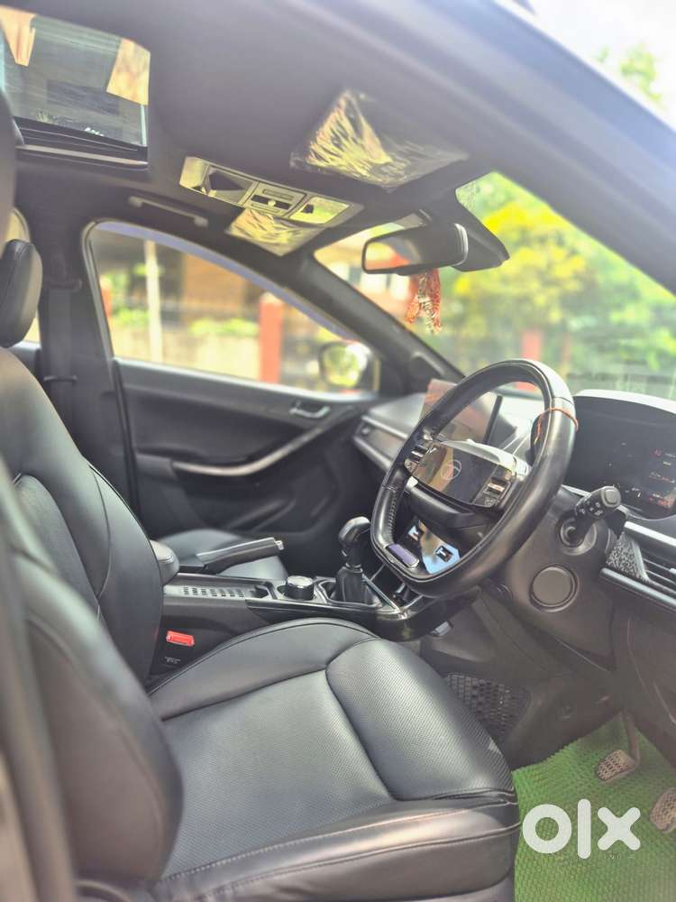 Tata Nexon, 2024, Petrol
