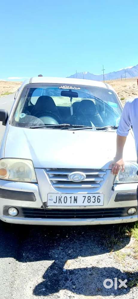 Hyundai Santro Xing 2010 On Immediate Sale.