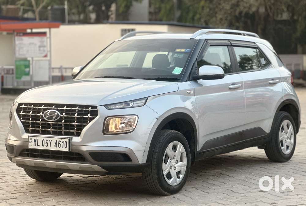 Hyundai Venue S 1.2 Petrol, 2022, Petrol