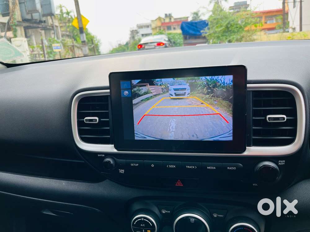 Hyundai Venue 1.2 S Plus, 2022, Petrol