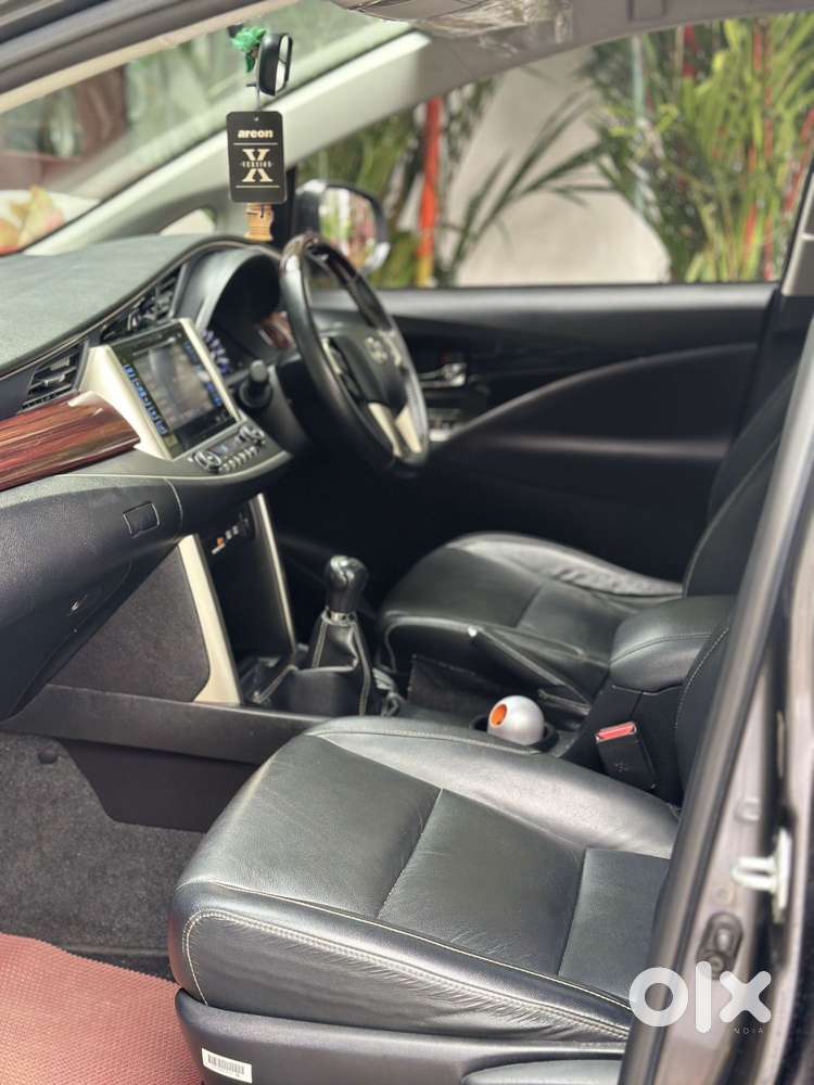 Toyota Innova Crysta 2.4 Z 7 Str, 2016, Diesel