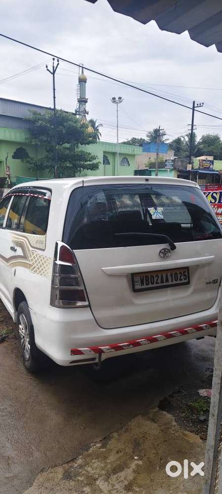 Toyota Innova 2.5 G (diesel) 8 Seater, 2012, Diesel