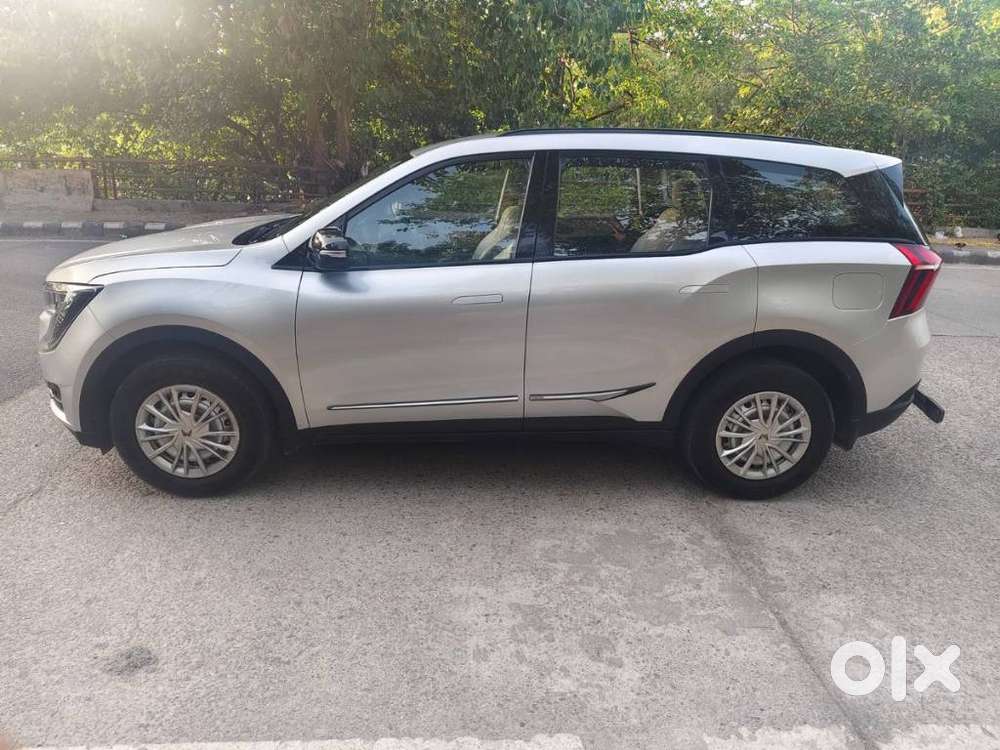 Mahindra Xuv700 2.2 Mx Diesel Mt 5 Str, 2022, Diesel