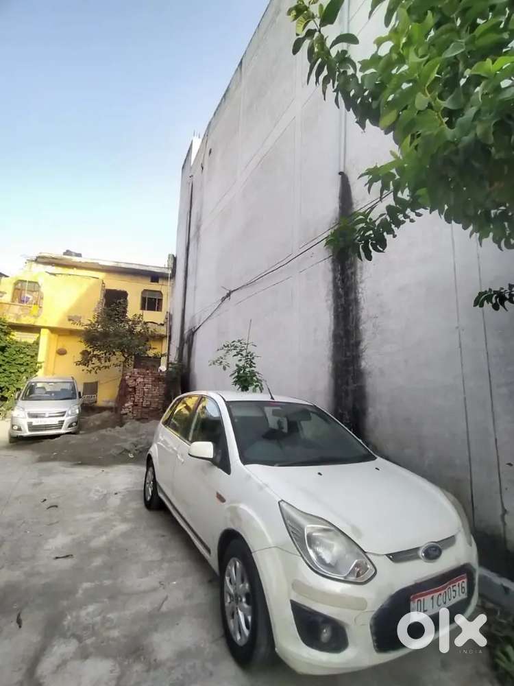 Ford Figo Petrol 1.2 Manual 2013