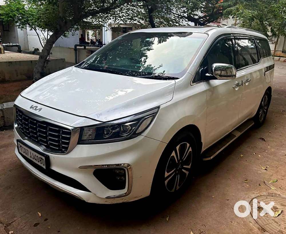 Kia Carnival Limousine Plus 7 Str, 2022, Diesel
