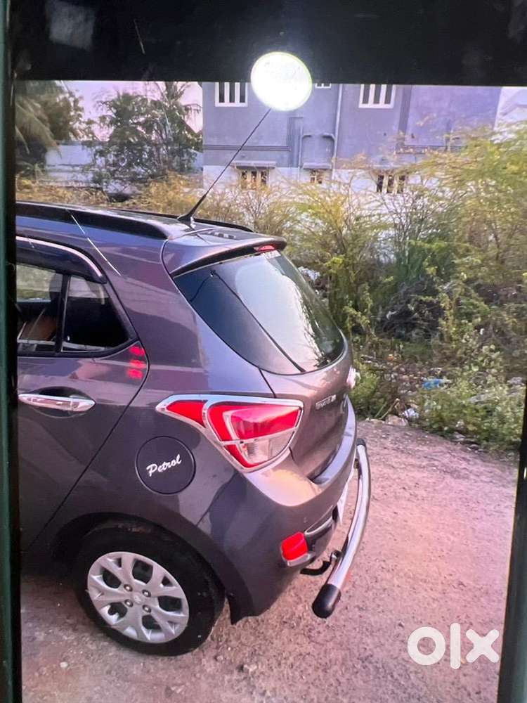 Hyundai Grand I10 2018 Petrol 570000 Km Driven